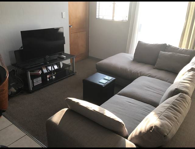 1 BEDROOM APARTMENT FOR SALE IN GREENSTONE HILL